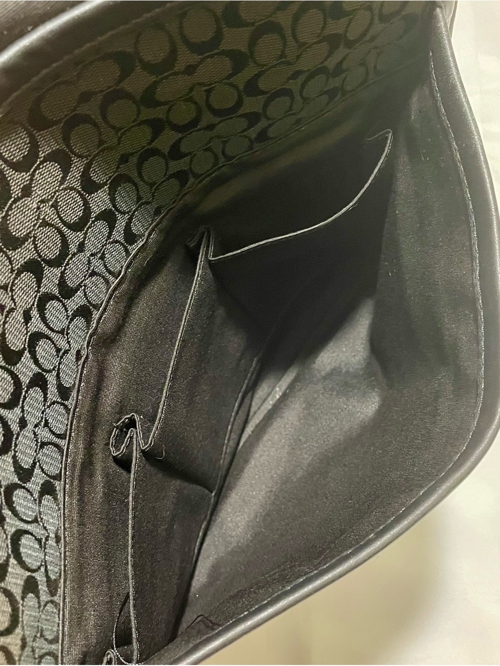 COACH Heritage Signature Jacquard Messenger Bag (Style F70699), EUC 💟 - Picture 9 of 16